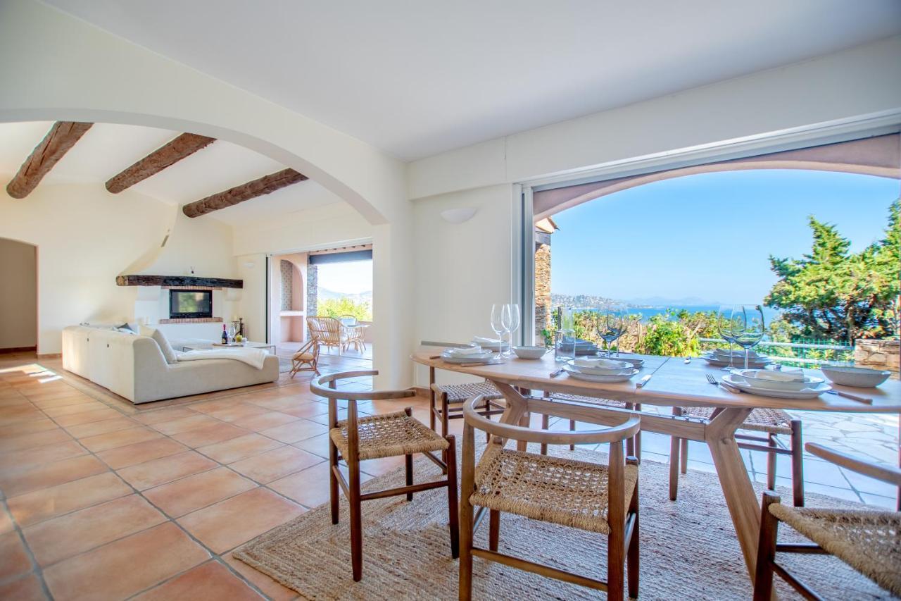 Superbe Villa, Incroyable Vue Mer, Piscine Chauffee, Climatisee Sainte-Maxime Bagian luar foto