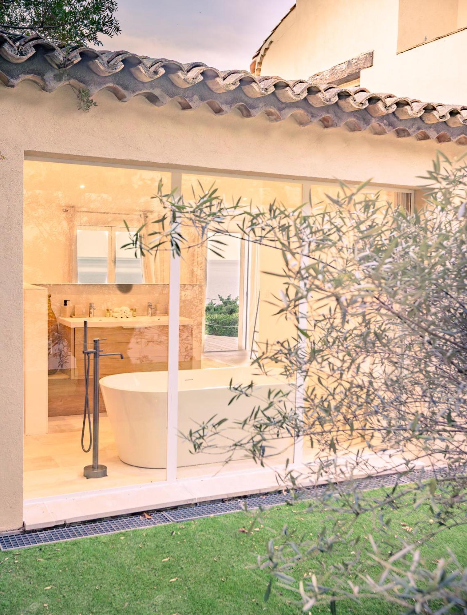 Superbe Villa, Incroyable Vue Mer, Piscine Chauffee, Climatisee Sainte-Maxime Bagian luar foto