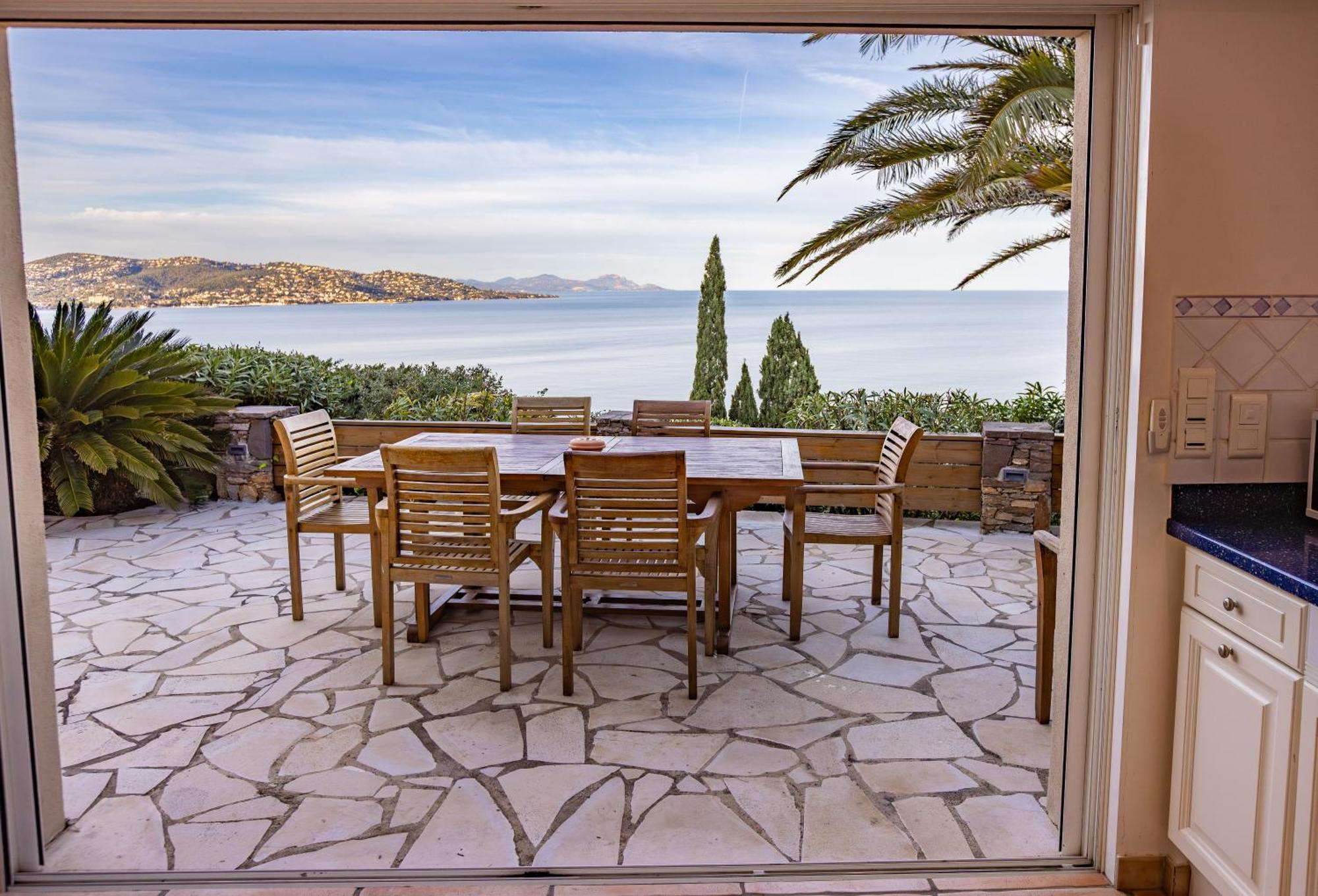 Superbe Villa, Incroyable Vue Mer, Piscine Chauffee, Climatisee Sainte-Maxime Bagian luar foto