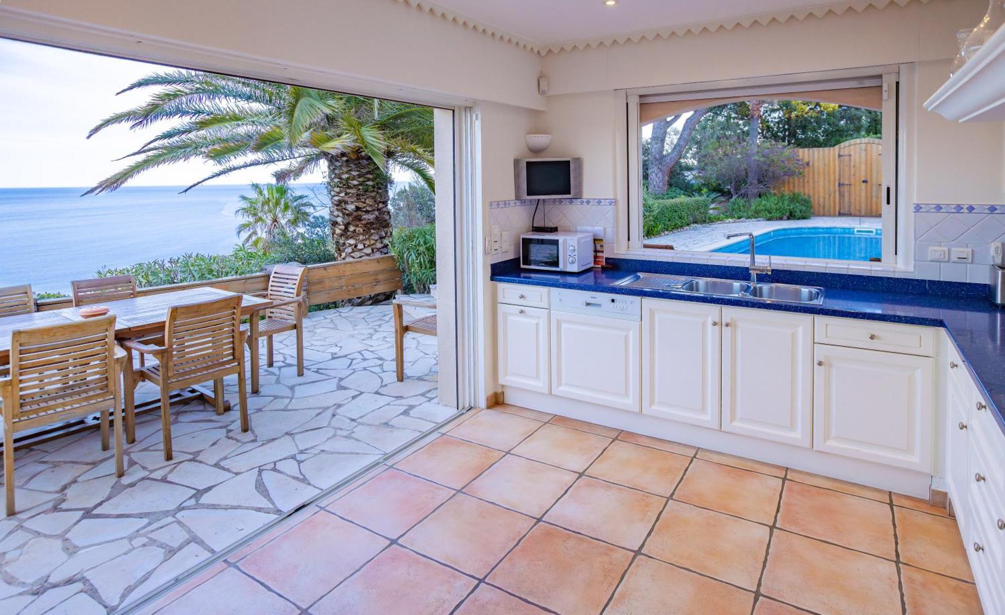 Superbe Villa, Incroyable Vue Mer, Piscine Chauffee, Climatisee Sainte-Maxime Bagian luar foto