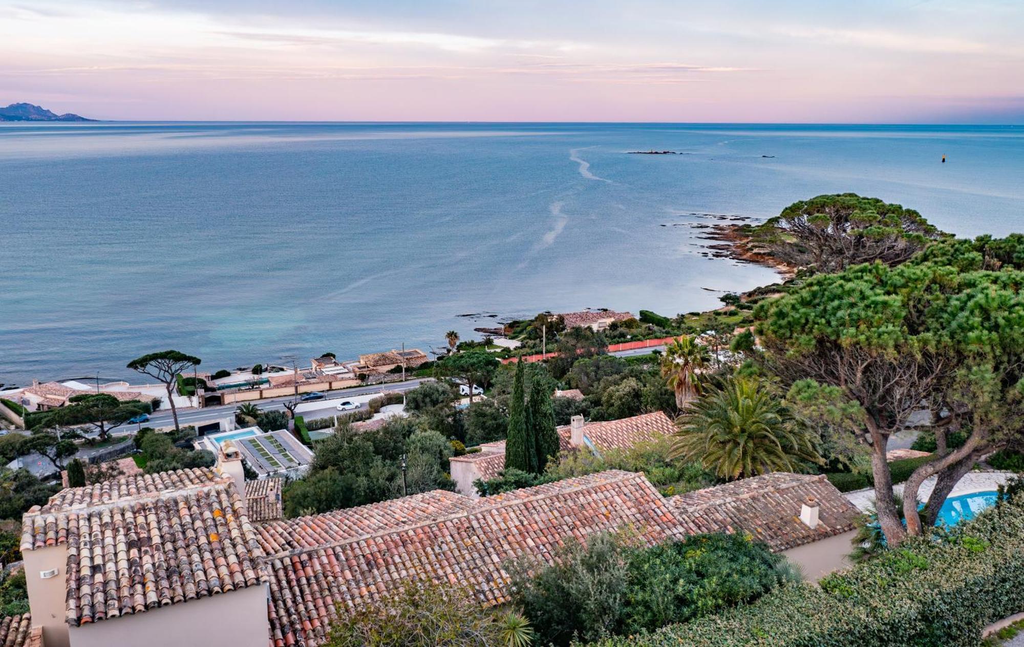 Superbe Villa, Incroyable Vue Mer, Piscine Chauffee, Climatisee Sainte-Maxime Bagian luar foto