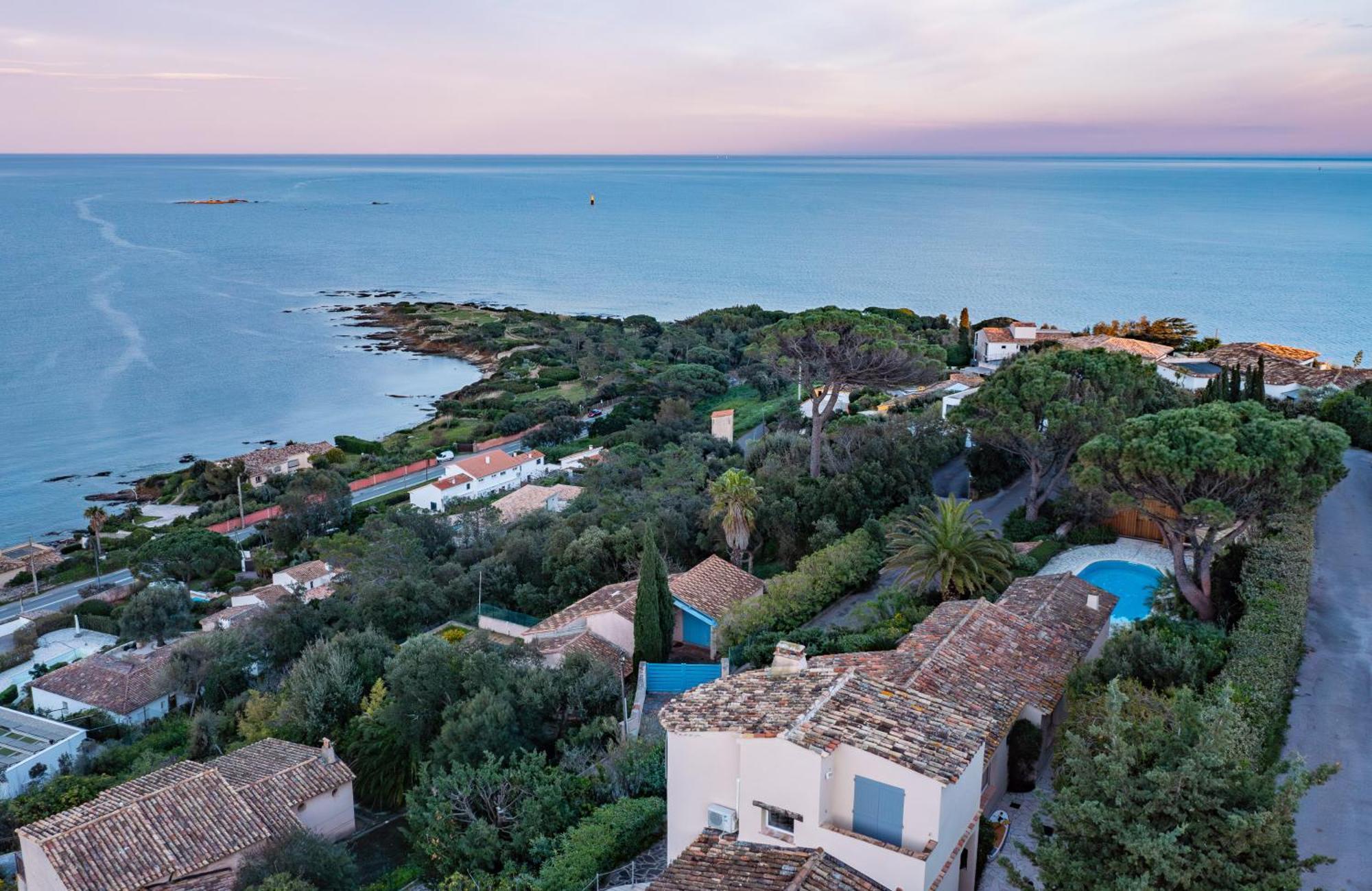 Superbe Villa, Incroyable Vue Mer, Piscine Chauffee, Climatisee Sainte-Maxime Bagian luar foto