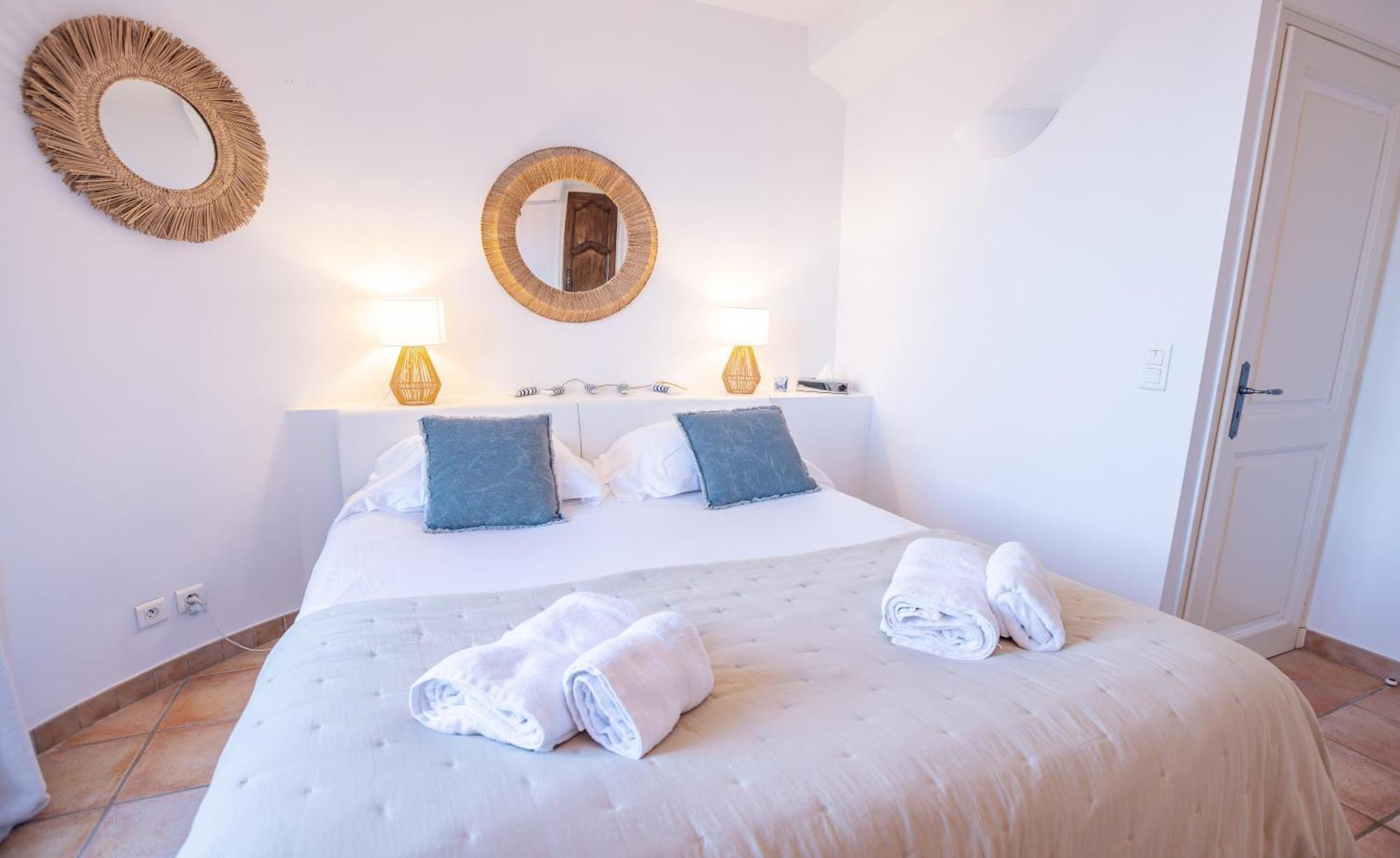 Superbe Villa, Incroyable Vue Mer, Piscine Chauffee, Climatisee Sainte-Maxime Bagian luar foto