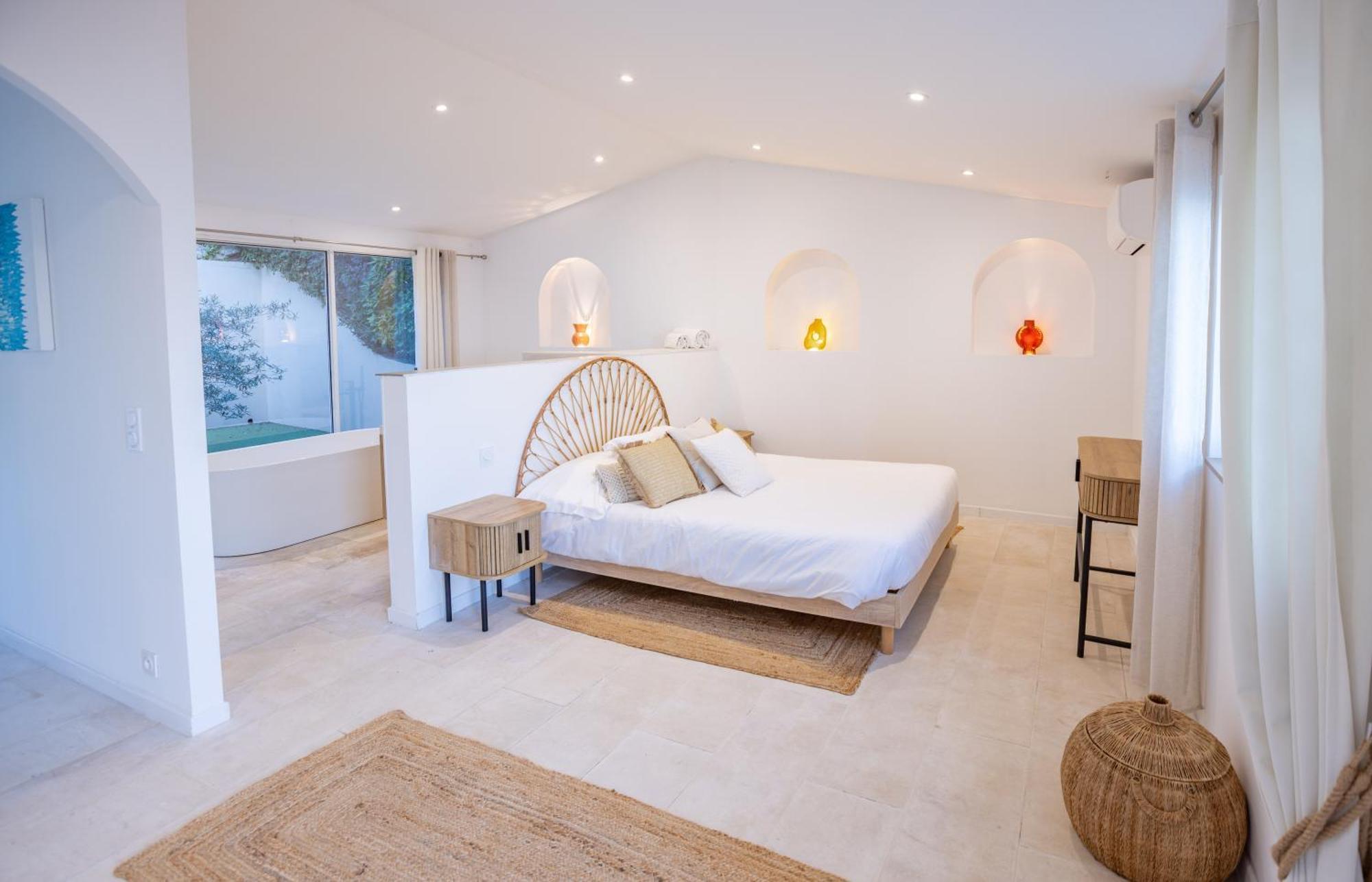 Superbe Villa, Incroyable Vue Mer, Piscine Chauffee, Climatisee Sainte-Maxime Bagian luar foto